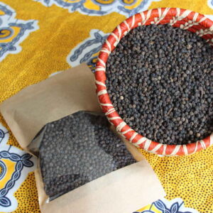Poivre noir de Madagascar (Piper nigrum)